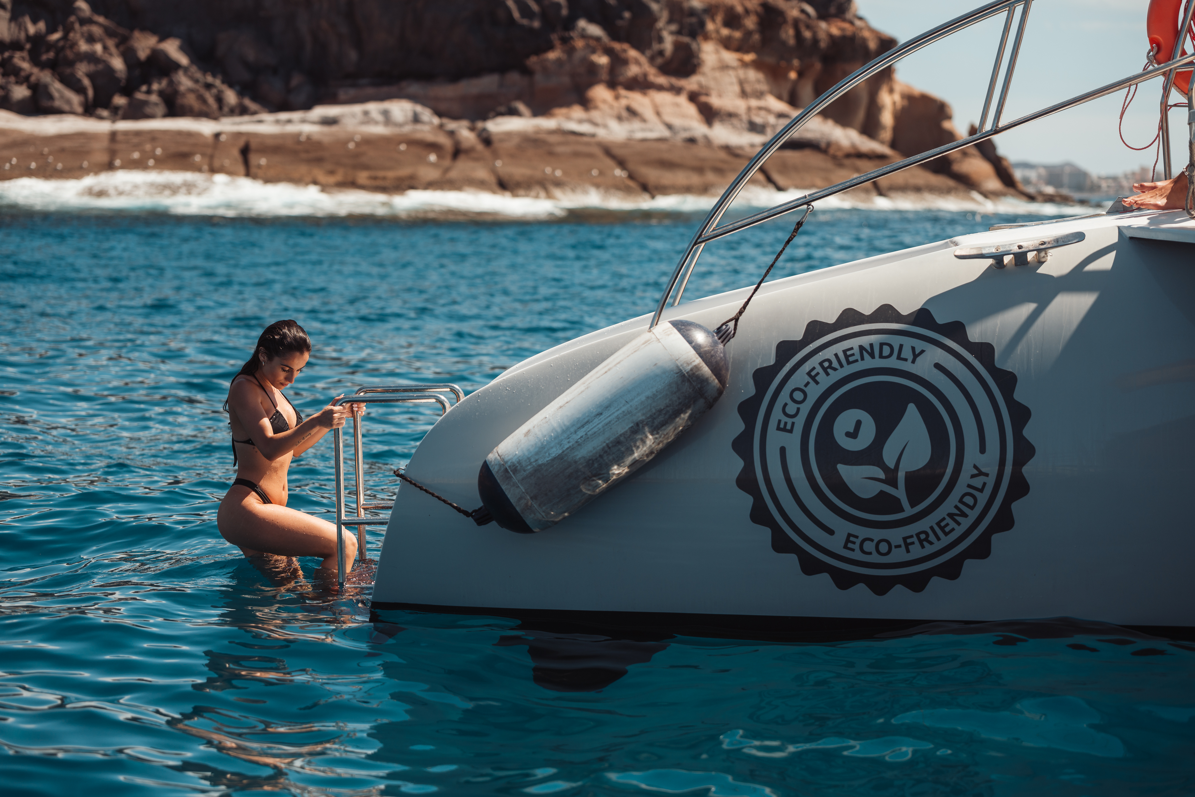 FIVE STARS BOAT